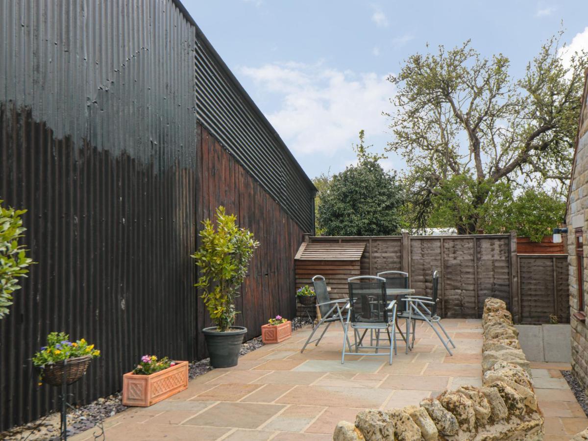 Farm Yard Cottage Pickering Exterior photo